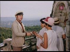 Express AM33_3675_TRK5 2_001